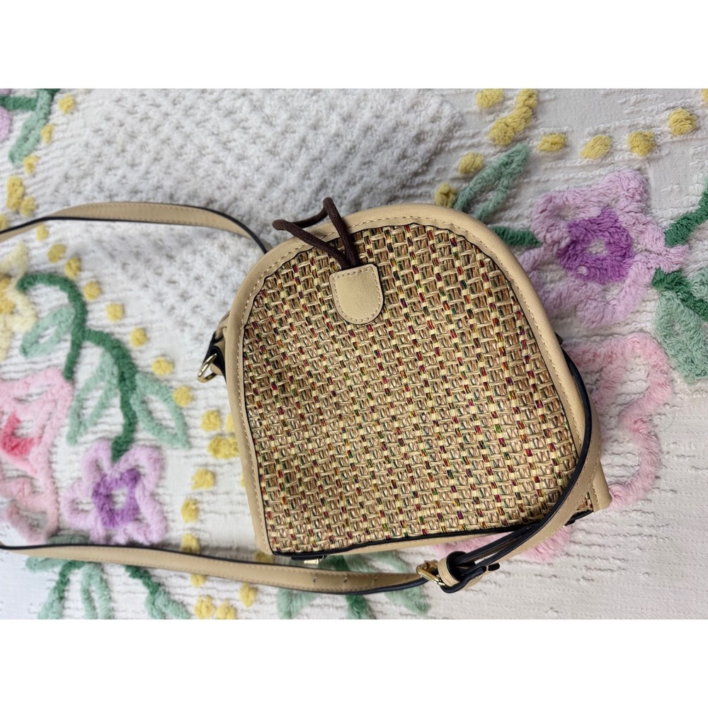 Simply Noelle Straw Woven Crossbody‎ Bag Beige Tan Multi Color Accent strap - Picture 4 of 12